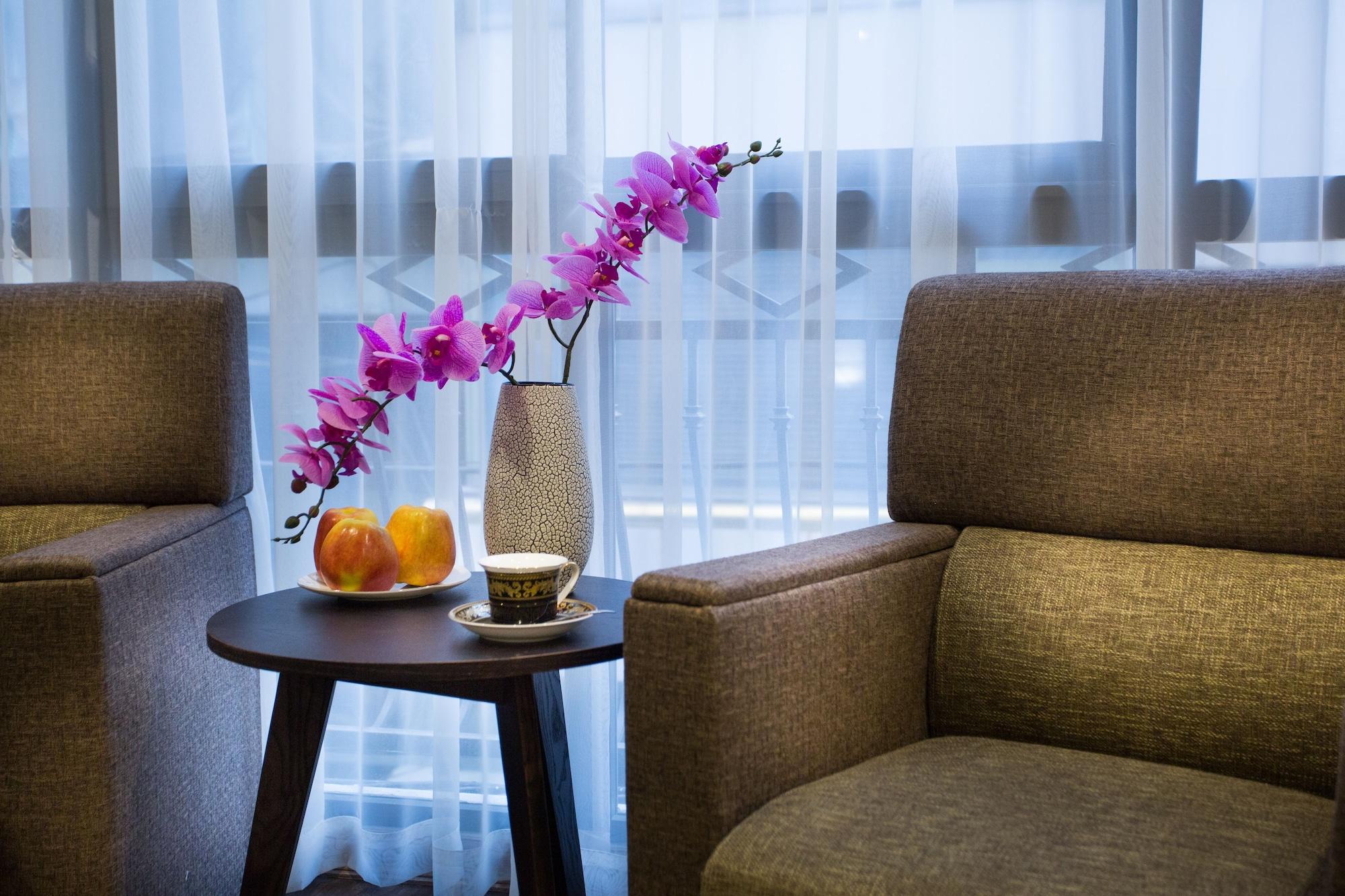 My Linh Hotel Hanoi Bagian luar foto